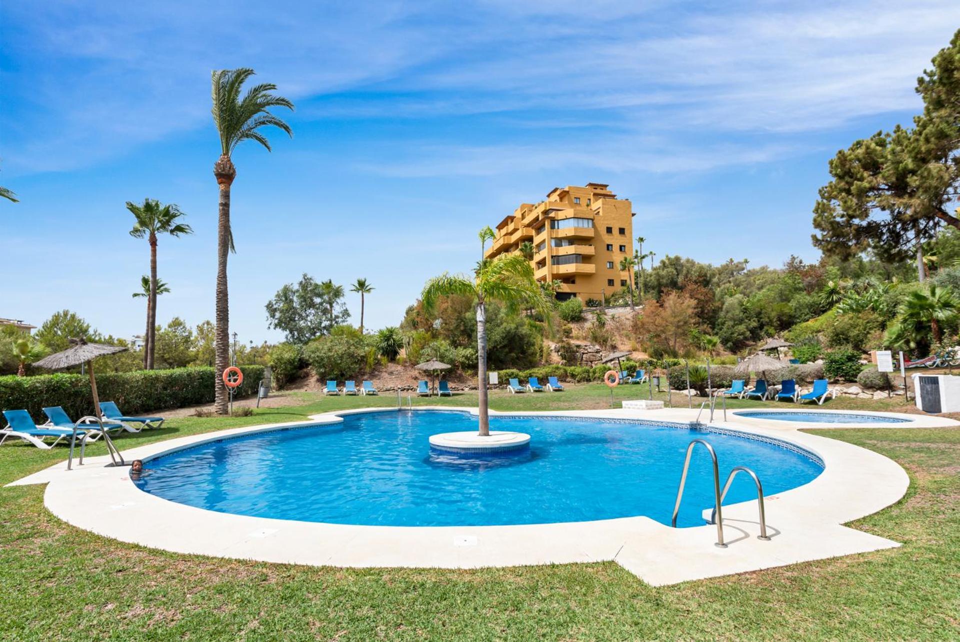 Sky And Sea Estepona Penthouse المظهر الخارجي الصورة