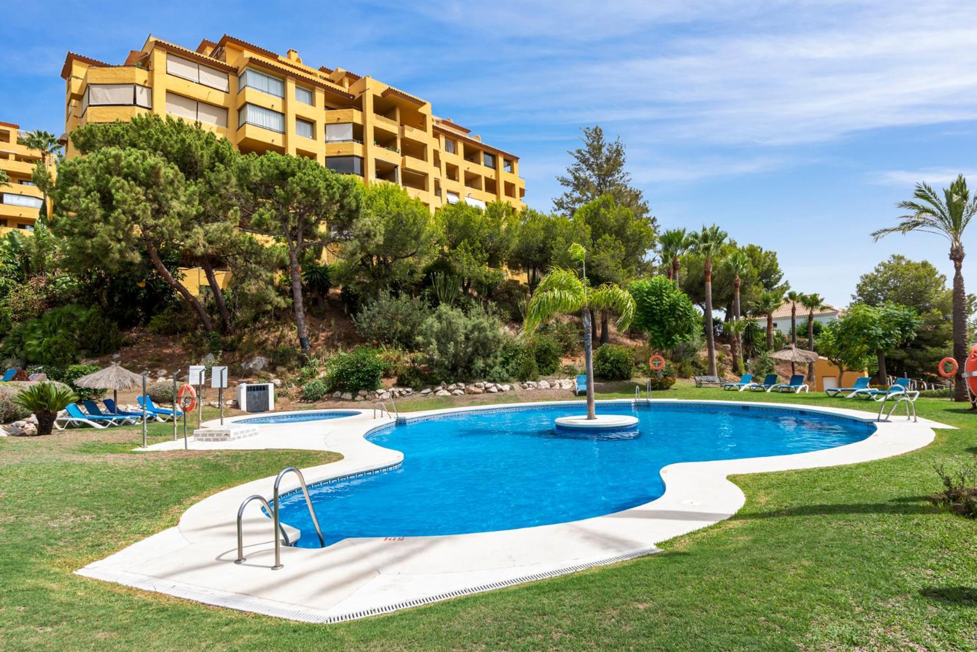 Sky And Sea Estepona Penthouse المظهر الخارجي الصورة